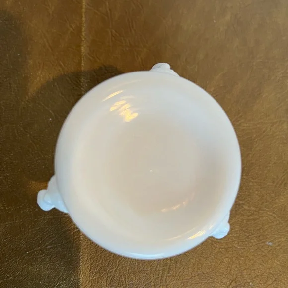 Vintage Westmoreland Milk Glass Swan Toothpick Holder - Picture 6 of 8